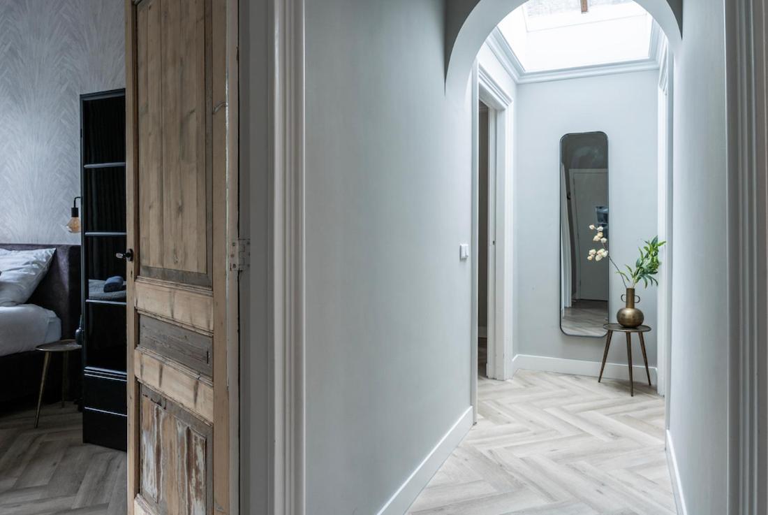 Xxl Loft With Bath Located Stadsvilla Tilburgo Exterior foto