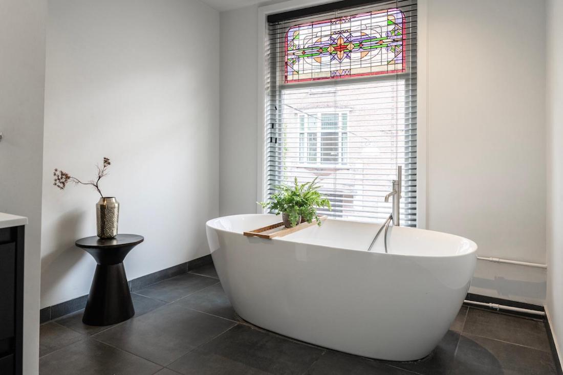 Xxl Loft With Bath Located Stadsvilla Tilburgo Exterior foto