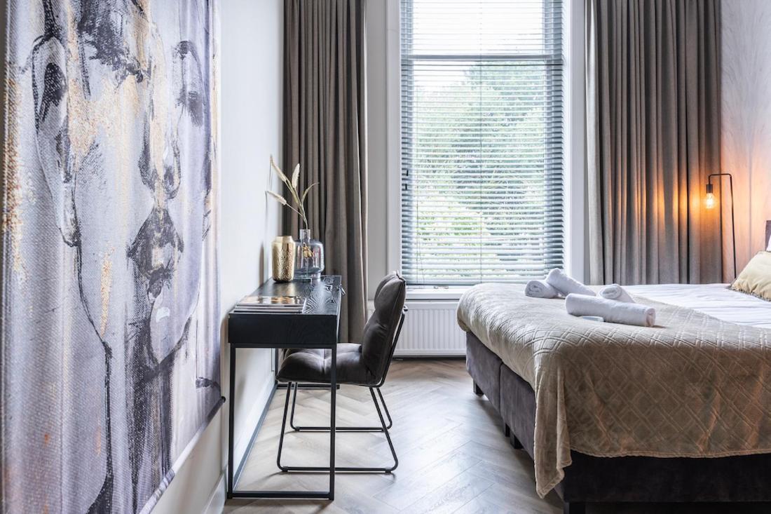 Xxl Loft With Bath Located Stadsvilla Tilburgo Exterior foto