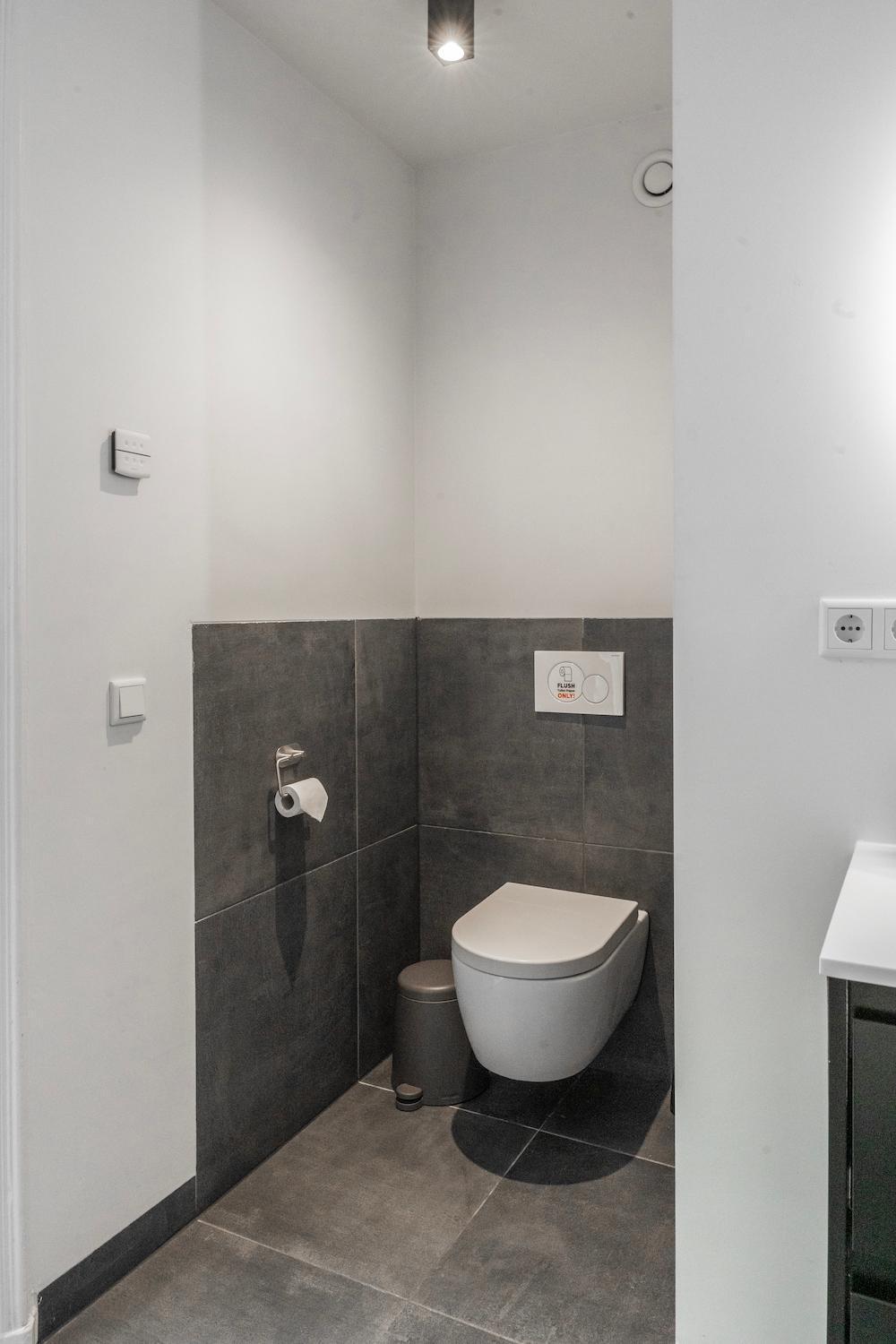 Xxl Loft With Bath Located Stadsvilla Tilburgo Exterior foto